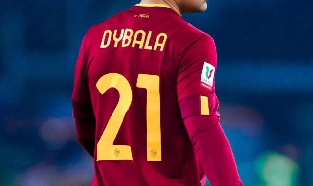 开云体育官方网站-伤中迪巴拉请缨首发欧联决赛，穆帅面临关键抉择