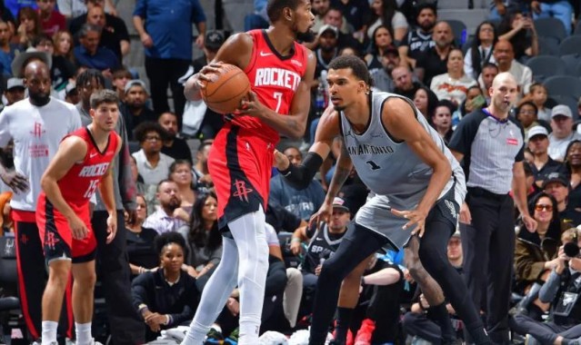 开云登录入口-KD18+4+7！火箭14分逆转马刺，看数据：他是头号功臣！