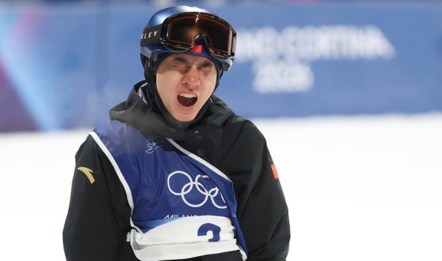 开云官方网站-苏翊鸣晋级冬奥会单板滑雪男子大跳台决赛