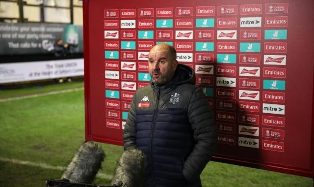 无名队战热刺纪录&amp;名场面无数：野生渣叔现身助阵