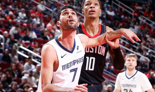 开云体育官方网站-又一次表现平庸，火箭锋线新星在各方面的能力都有些缺乏亮点？